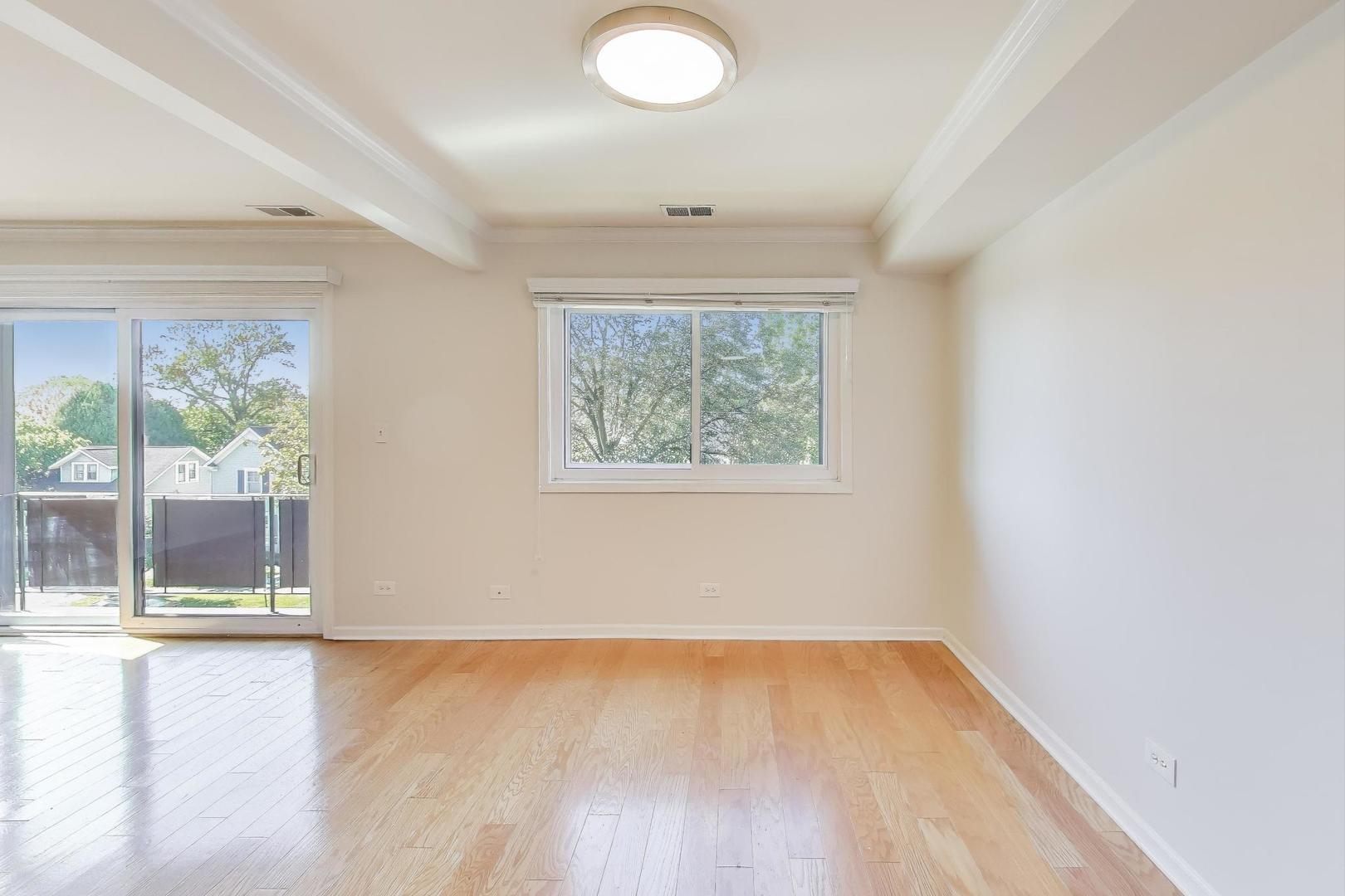 121 S Vail Avenue Unit: 403