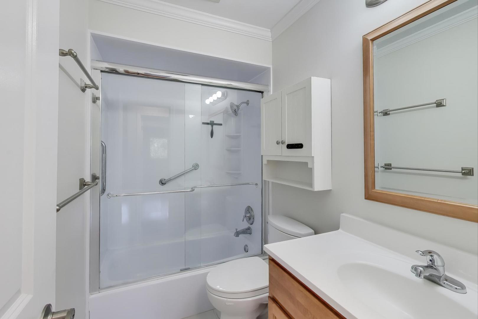 121 S Vail Avenue Unit: 403