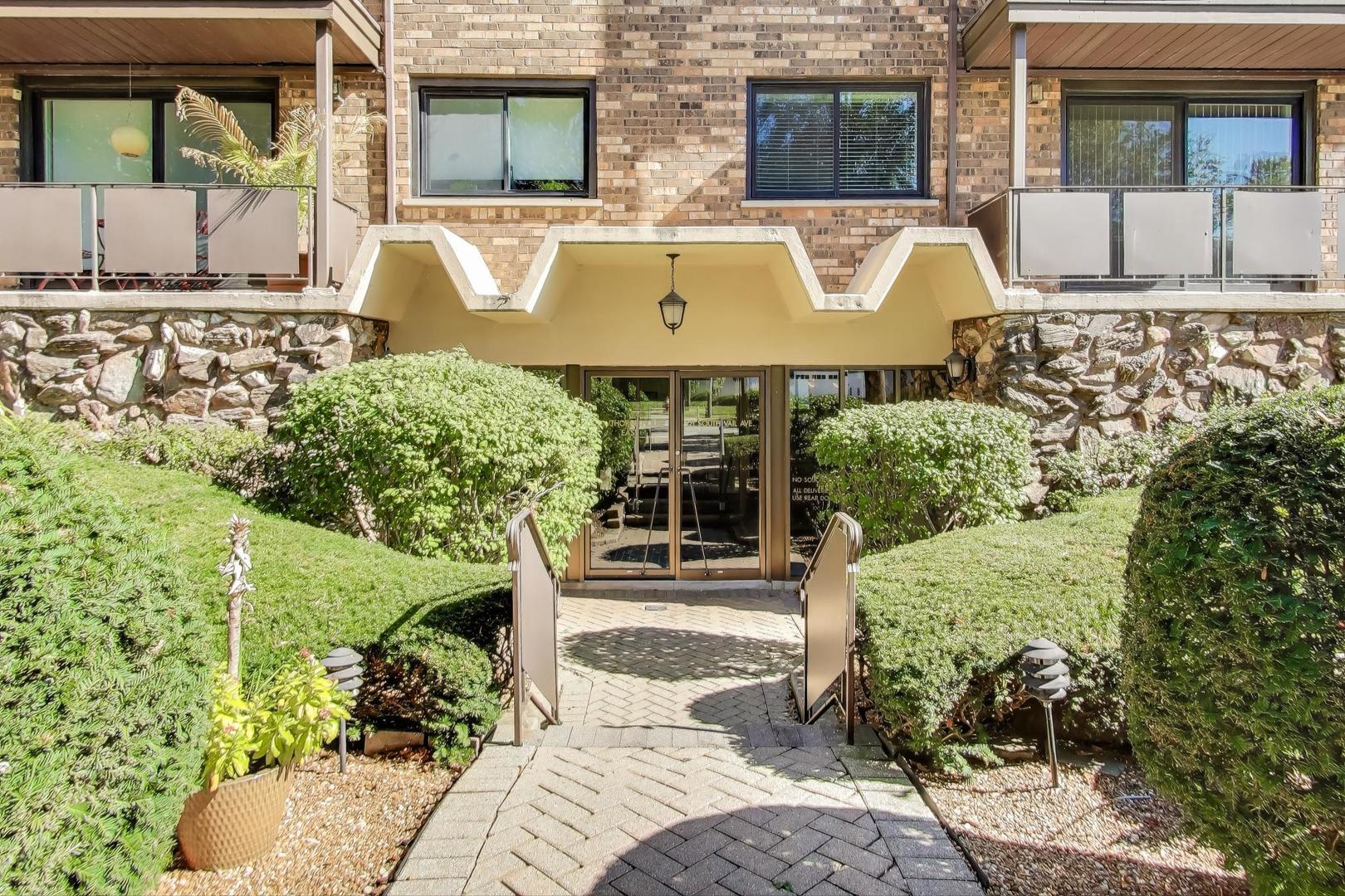 121 S Vail Avenue Unit: 403