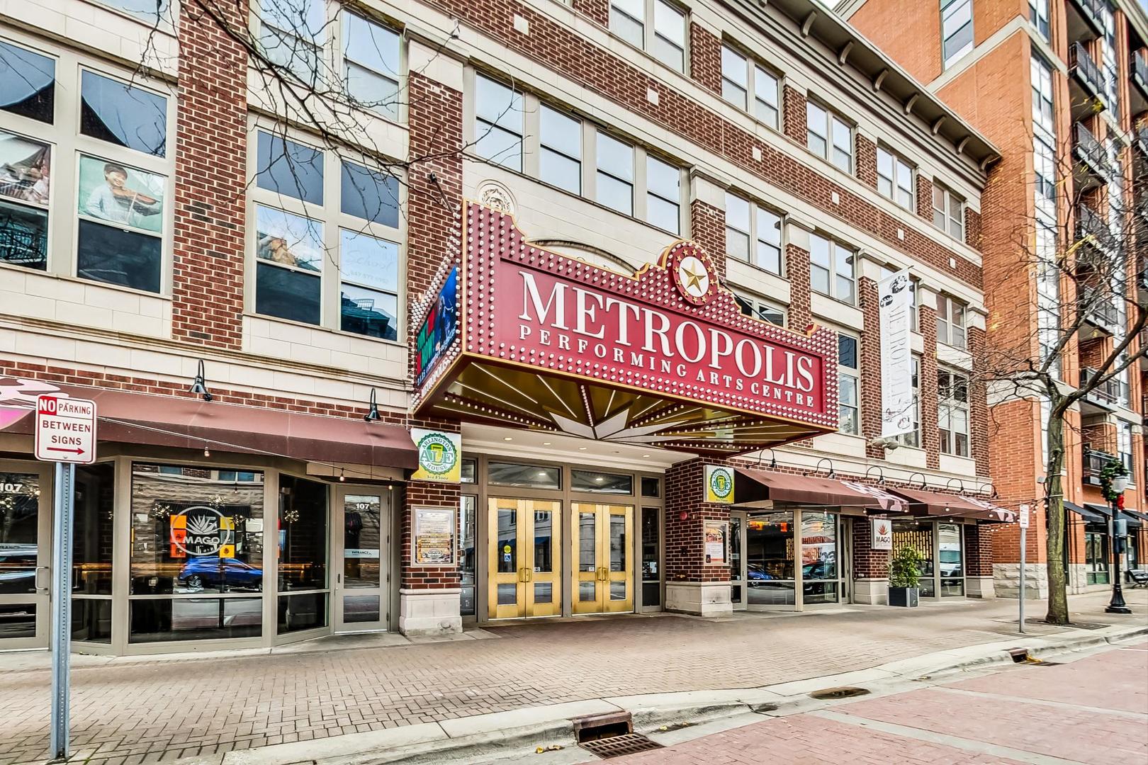 44 N VAIL Avenue Unit: 513