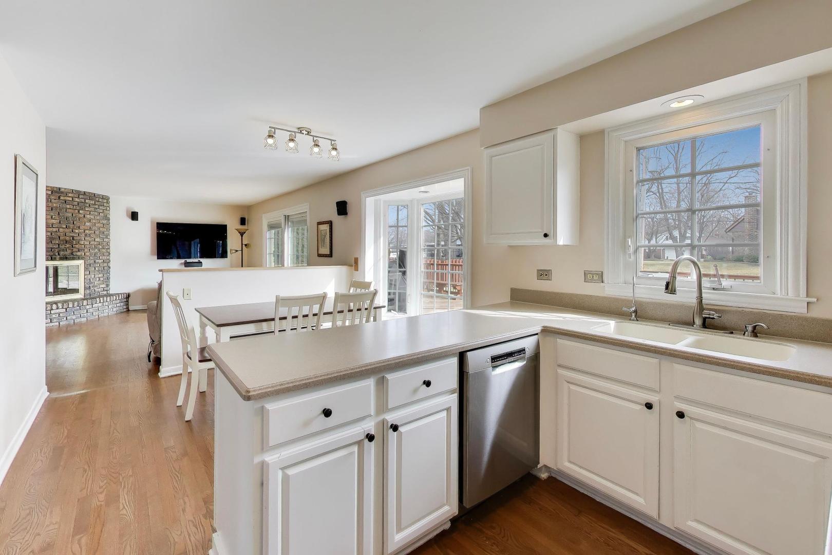 2013 N Windsor Drive