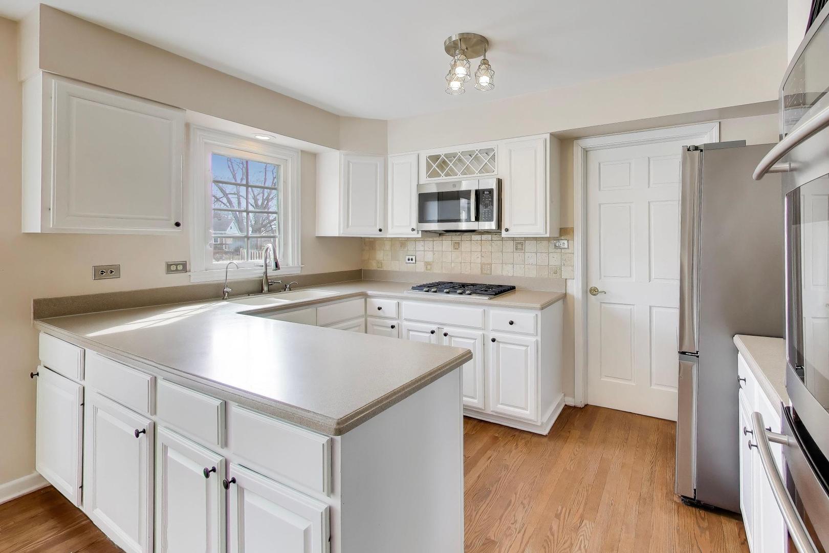 2013 N Windsor Drive