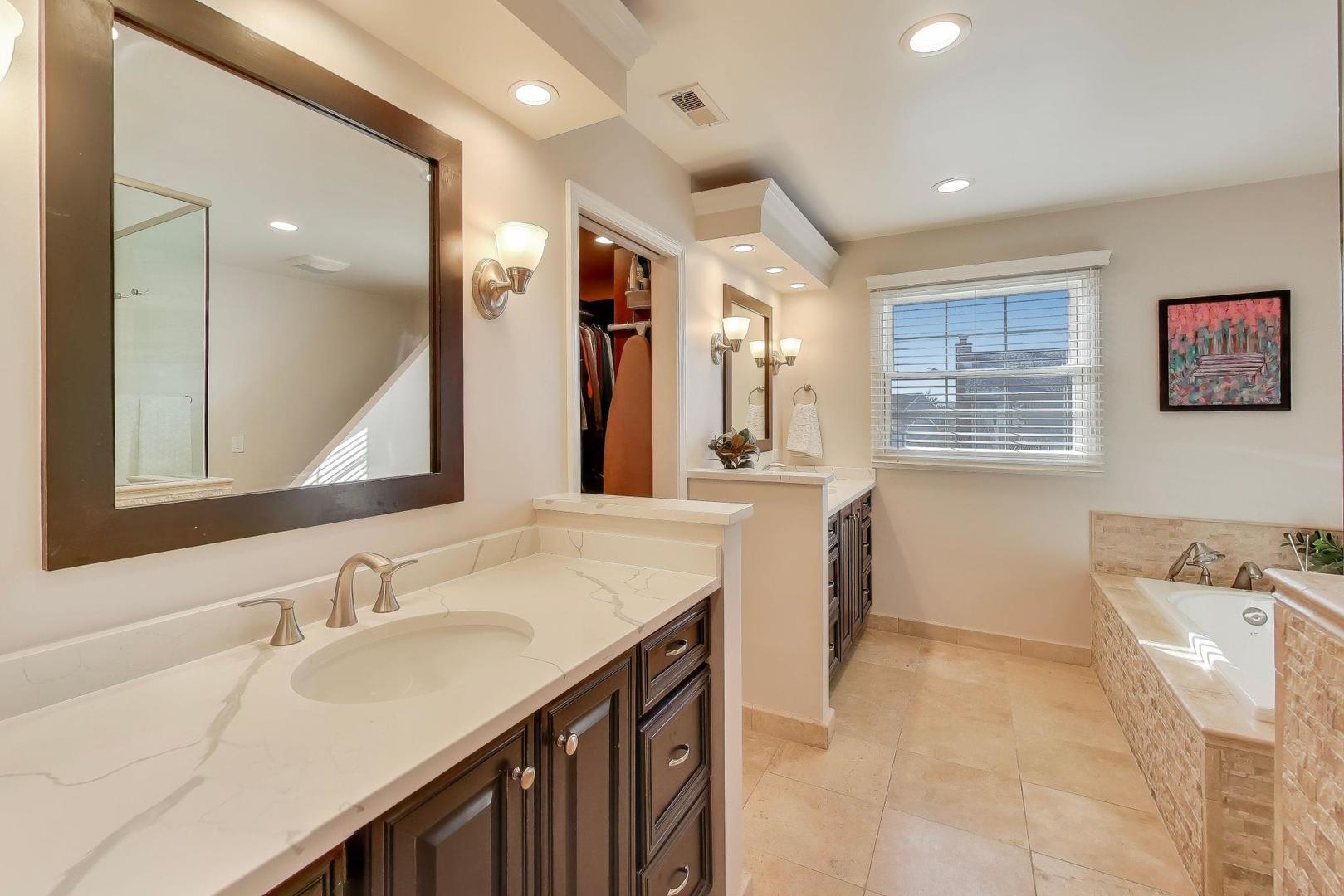 829 Heatherstone Drive