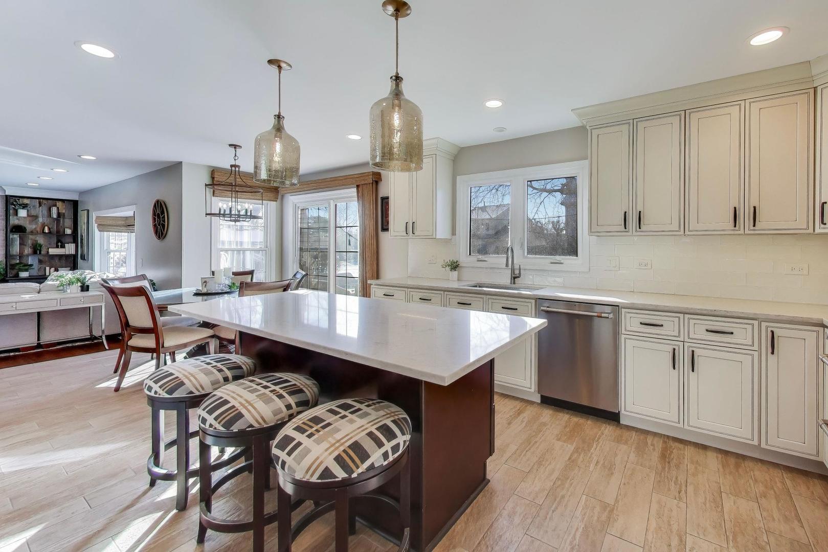 829 Heatherstone Drive