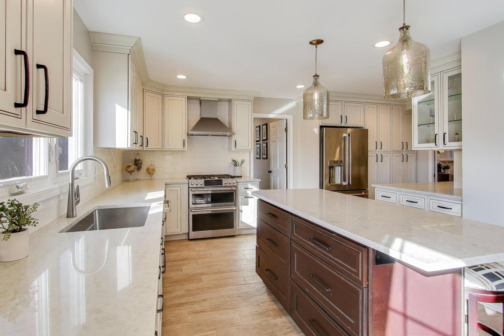 829 Heatherstone Drive