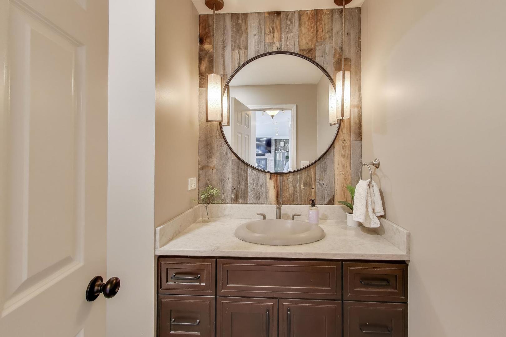 829 Heatherstone Drive