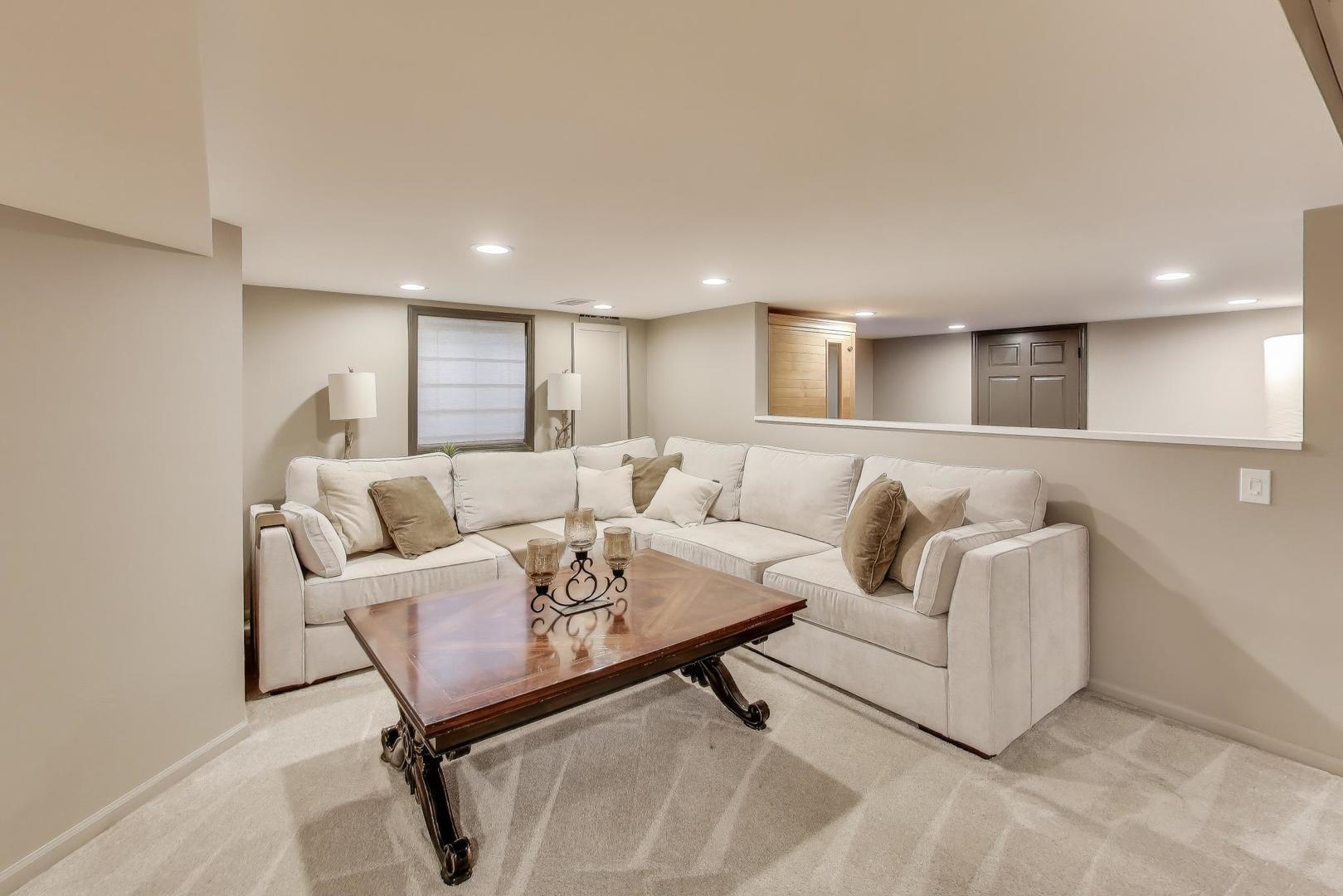 829 Heatherstone Drive