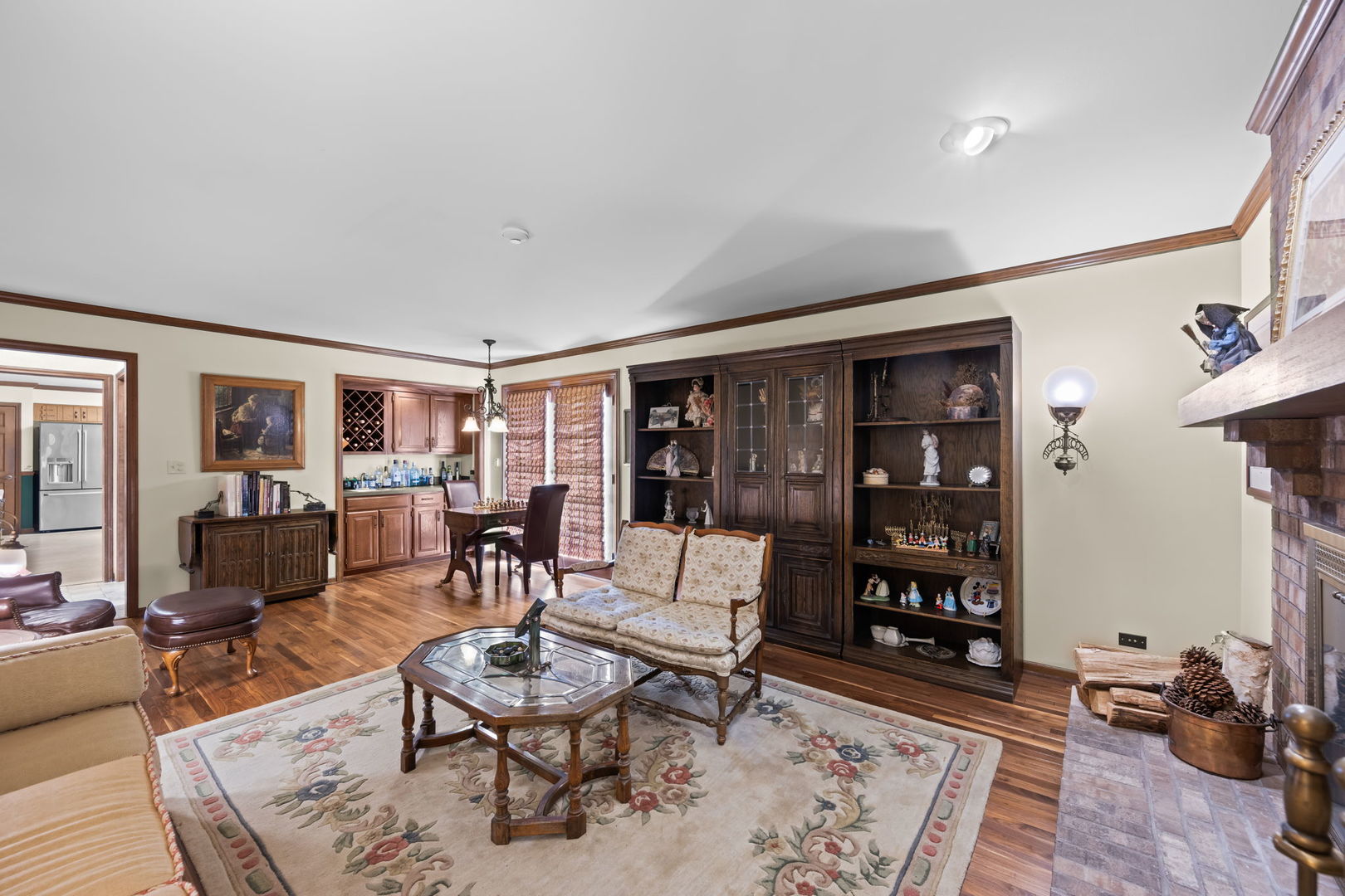4211 Ridgeland Lane