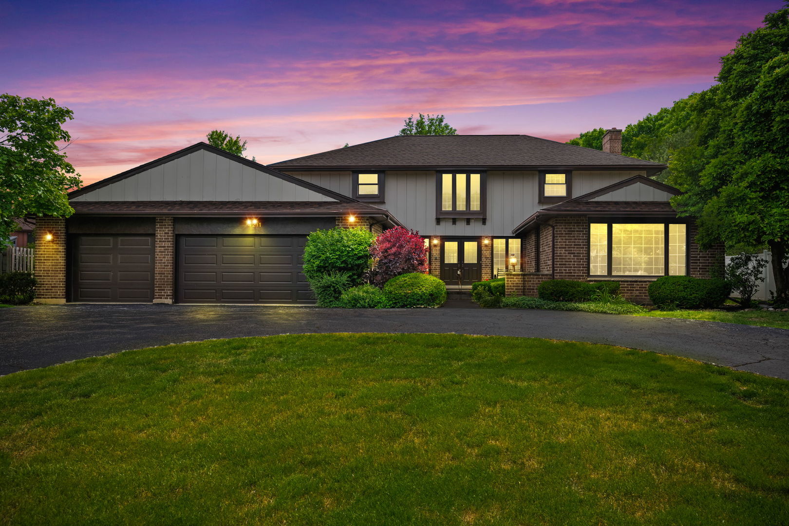4211 Ridgeland Lane