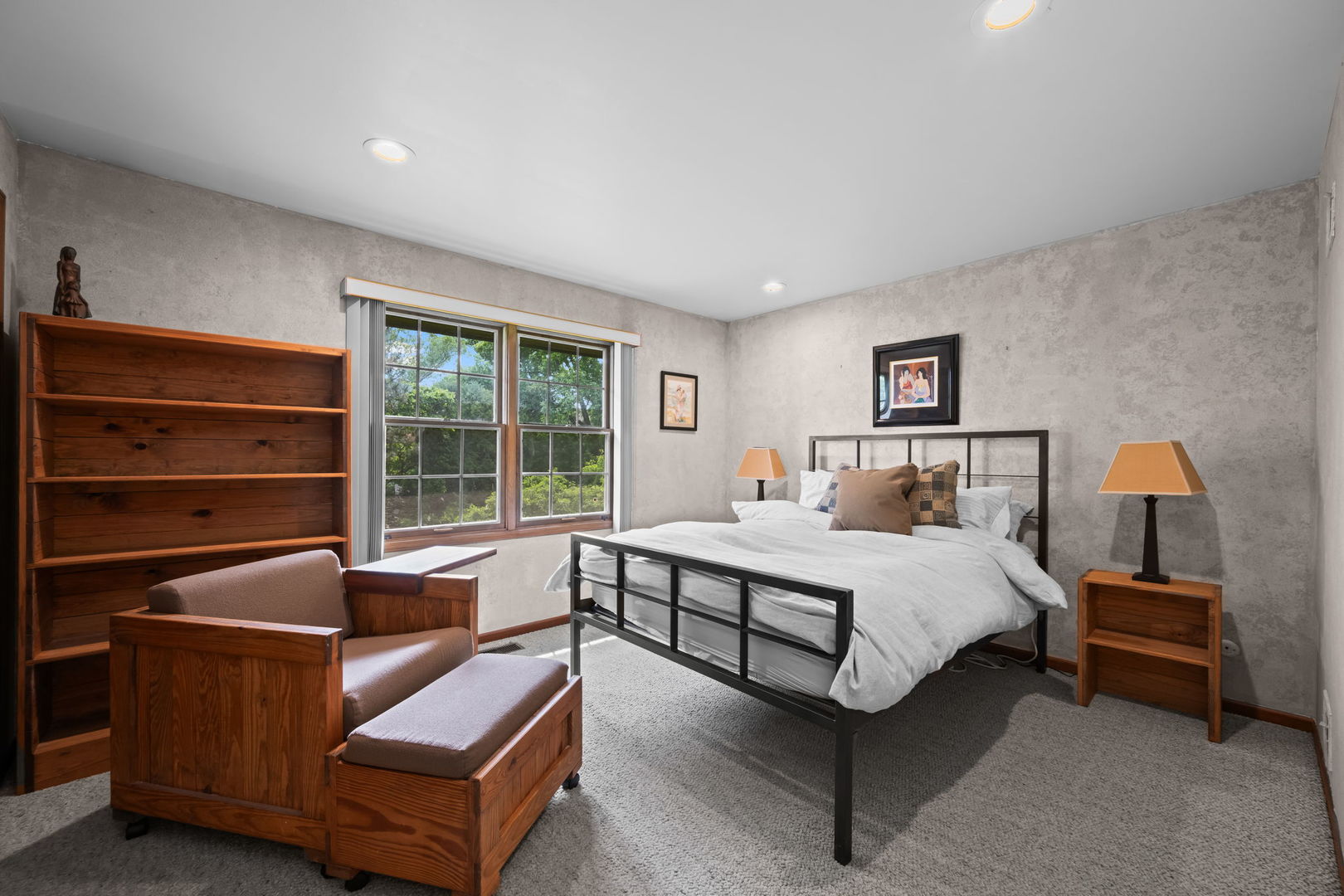 4211 Ridgeland Lane