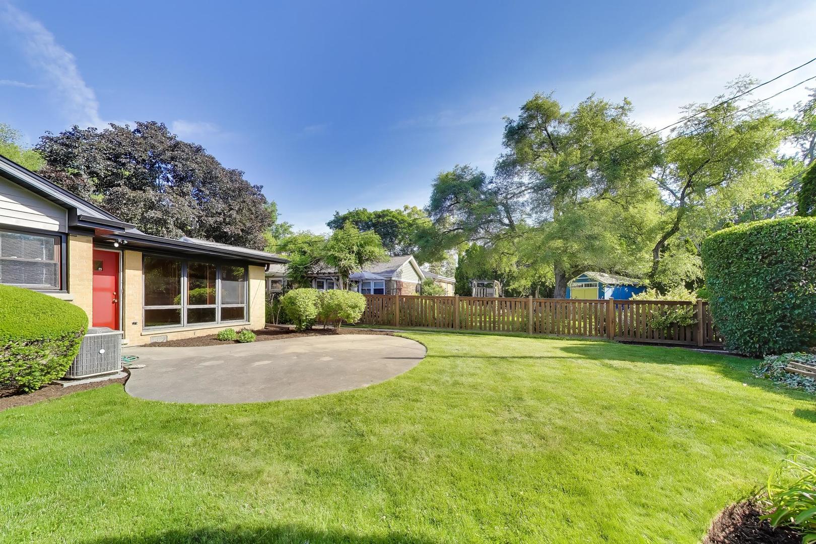 8631 E Prairie Road