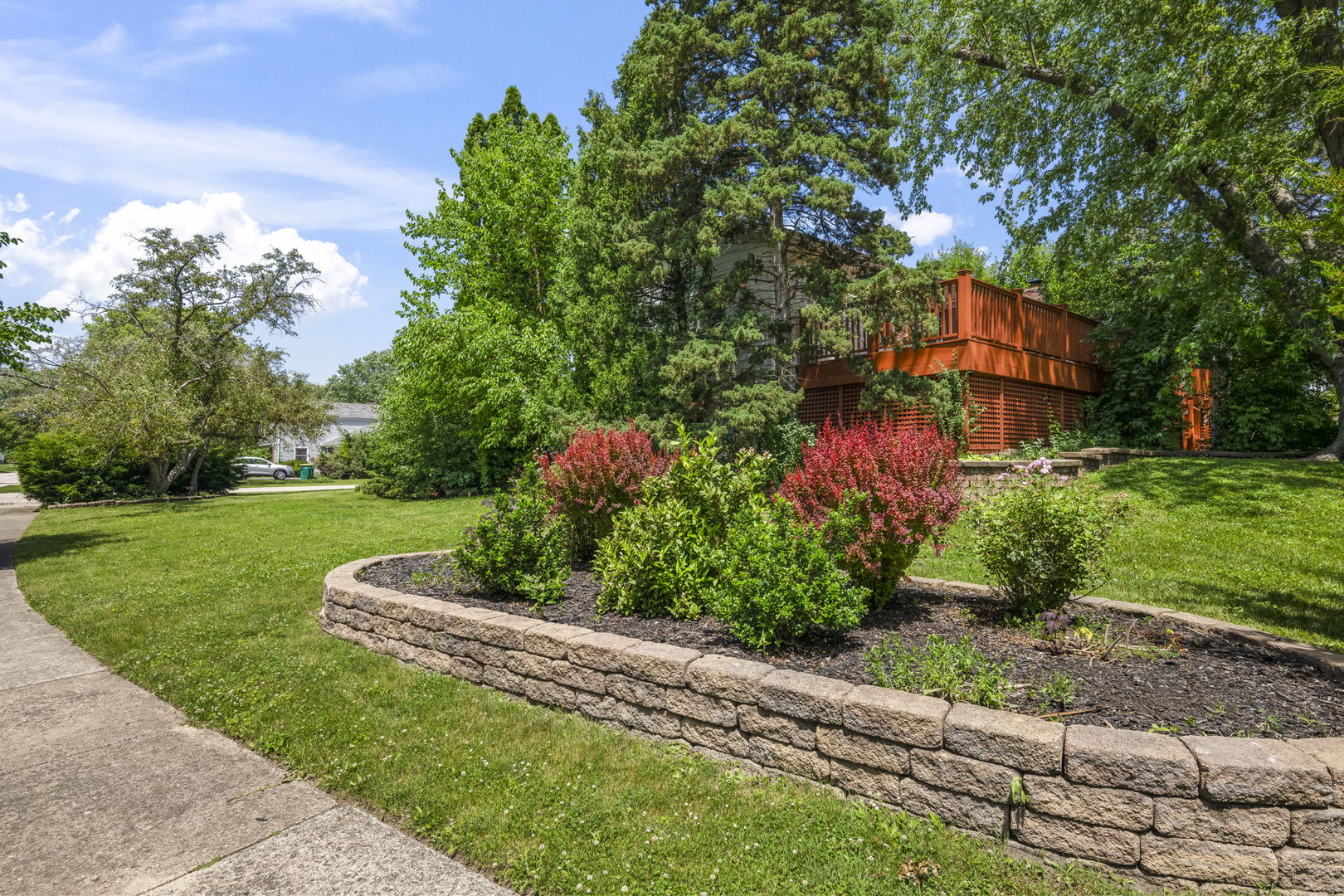 881 Woodhollow Lane