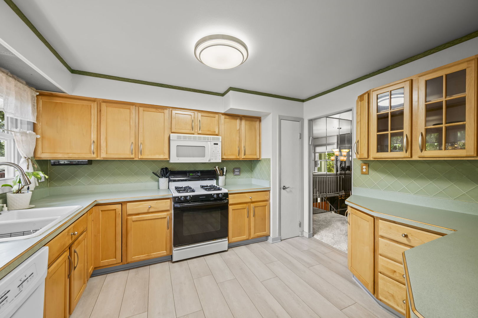 881 Woodhollow Lane