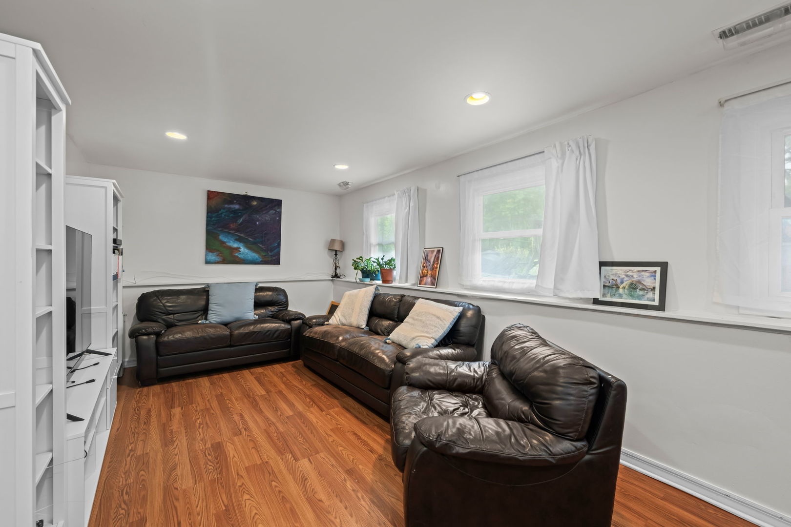 600 Thompson Boulevard