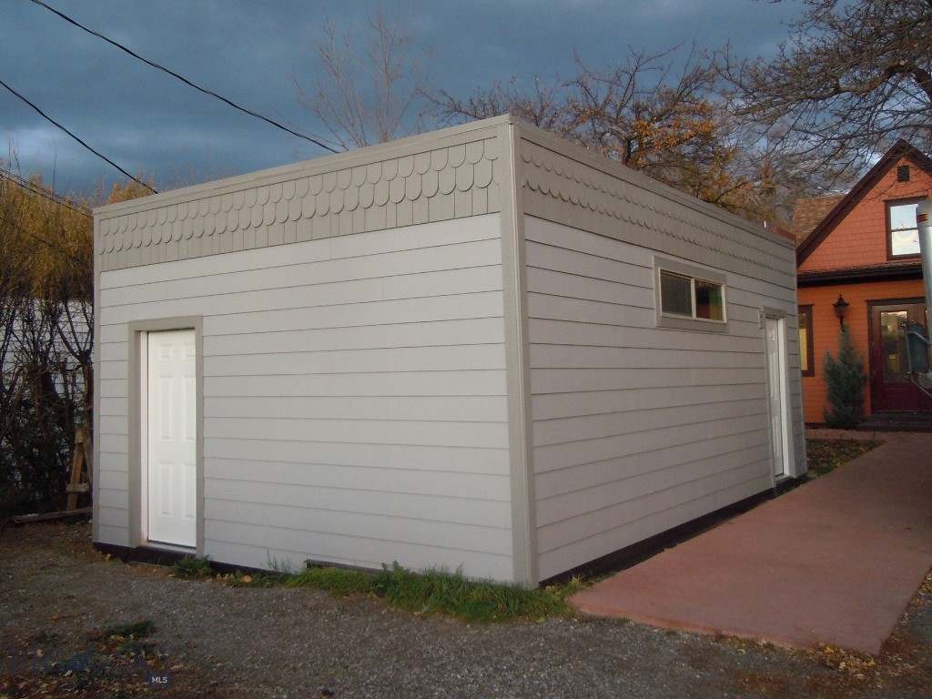 721 S 9th Avenue