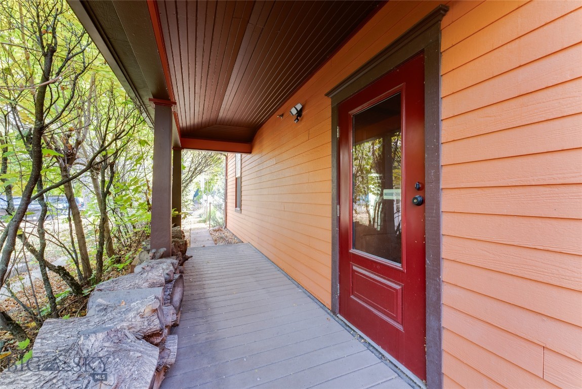 721 S 9th Avenue