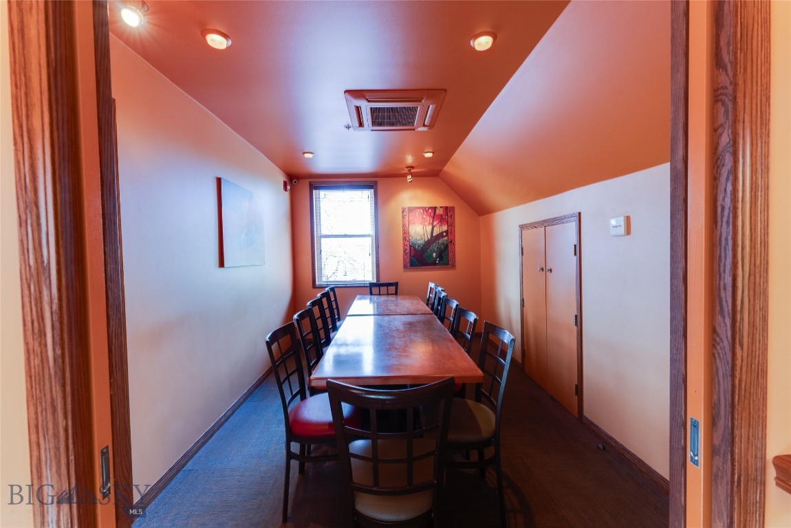 721 S 9th Avenue