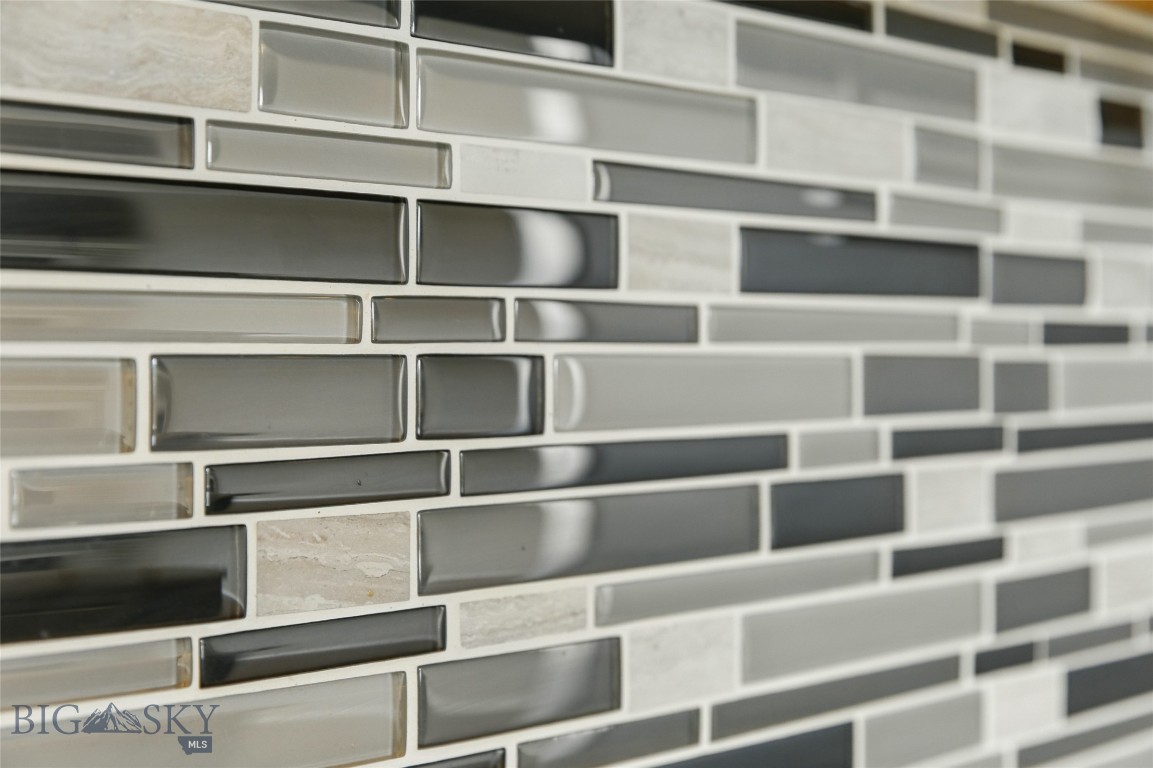 110 Ramshorn Peak Ln