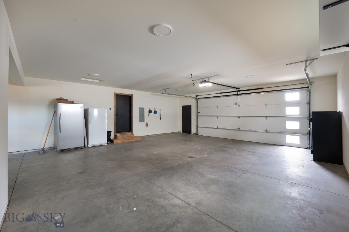 34 Battle Peak Court