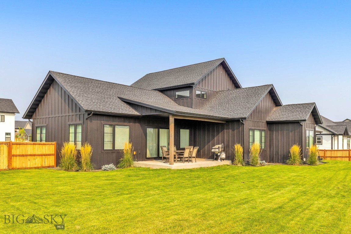 34 Battle Peak Court