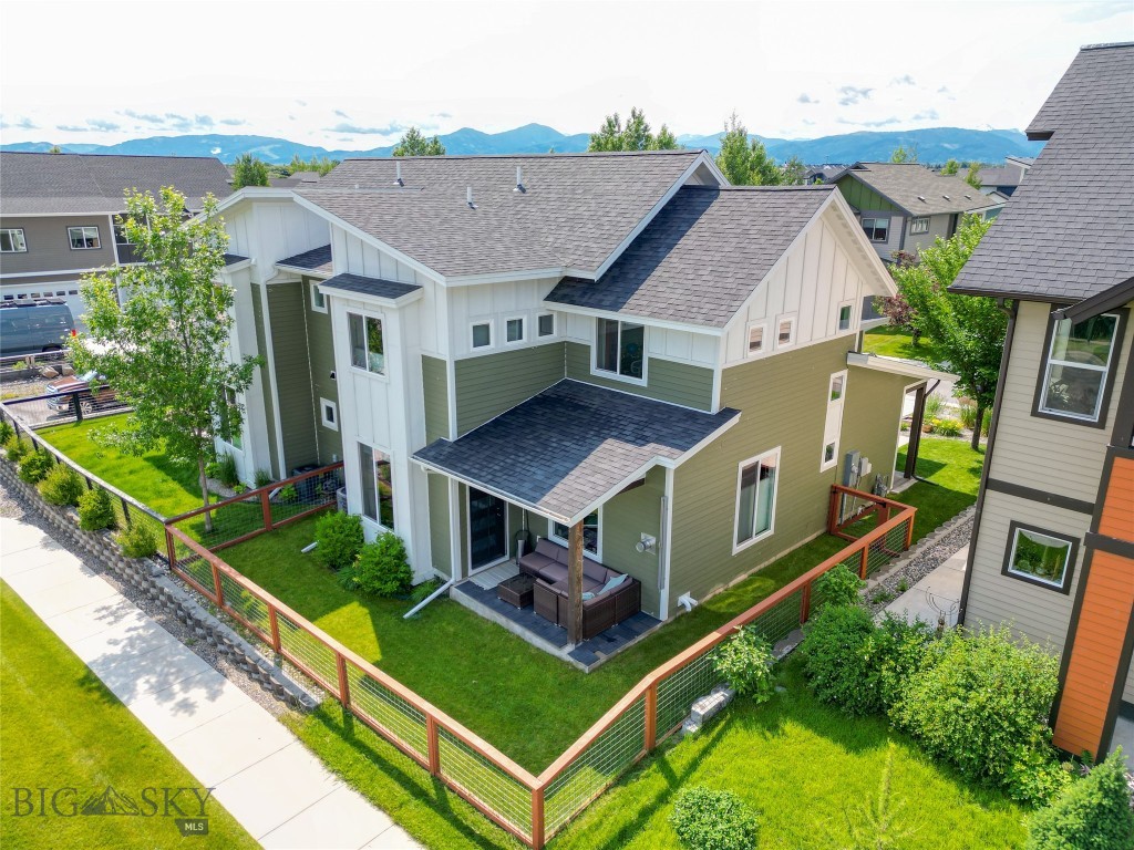 5425 Vermeer Lane