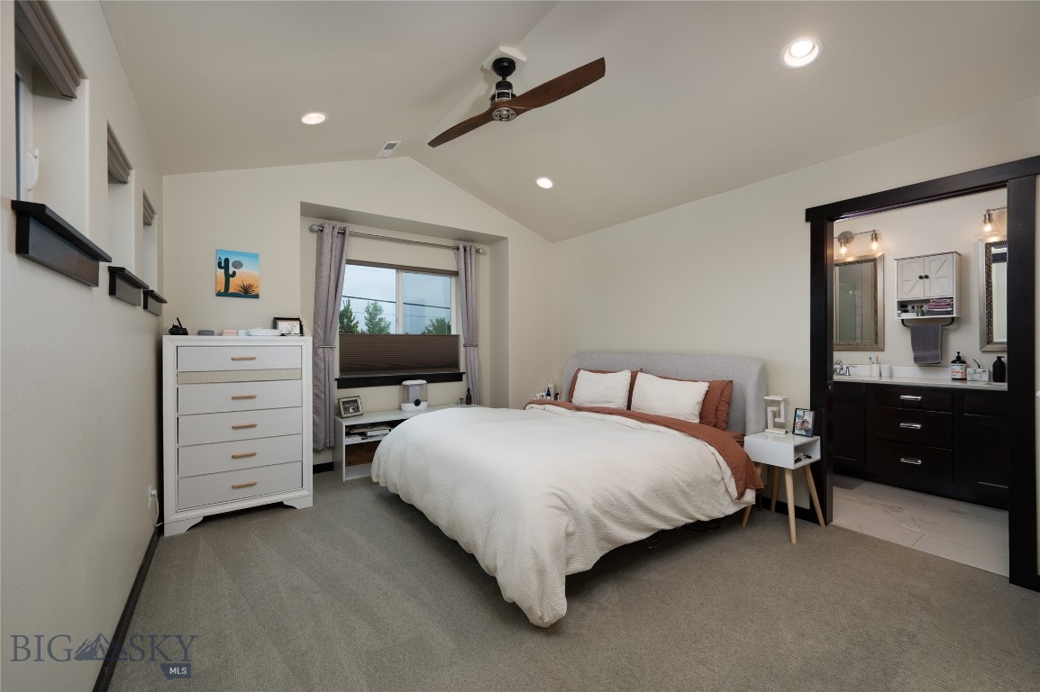 5425 Vermeer Lane