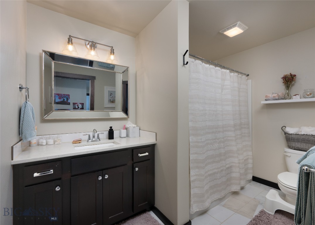 5425 Vermeer Lane