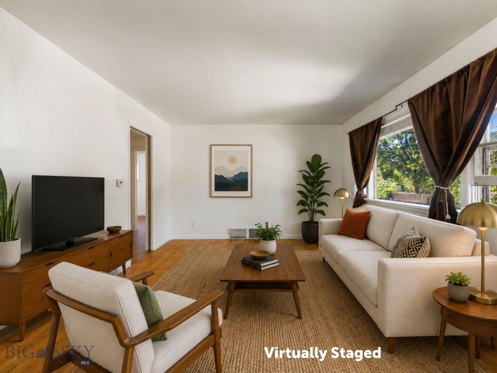1202 W Koch Street