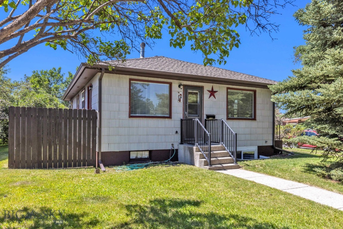 1202 W Koch Street