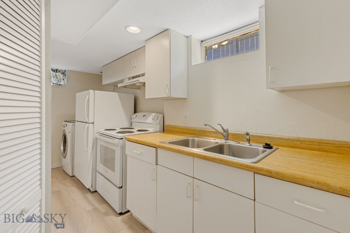 1202 W Koch Street