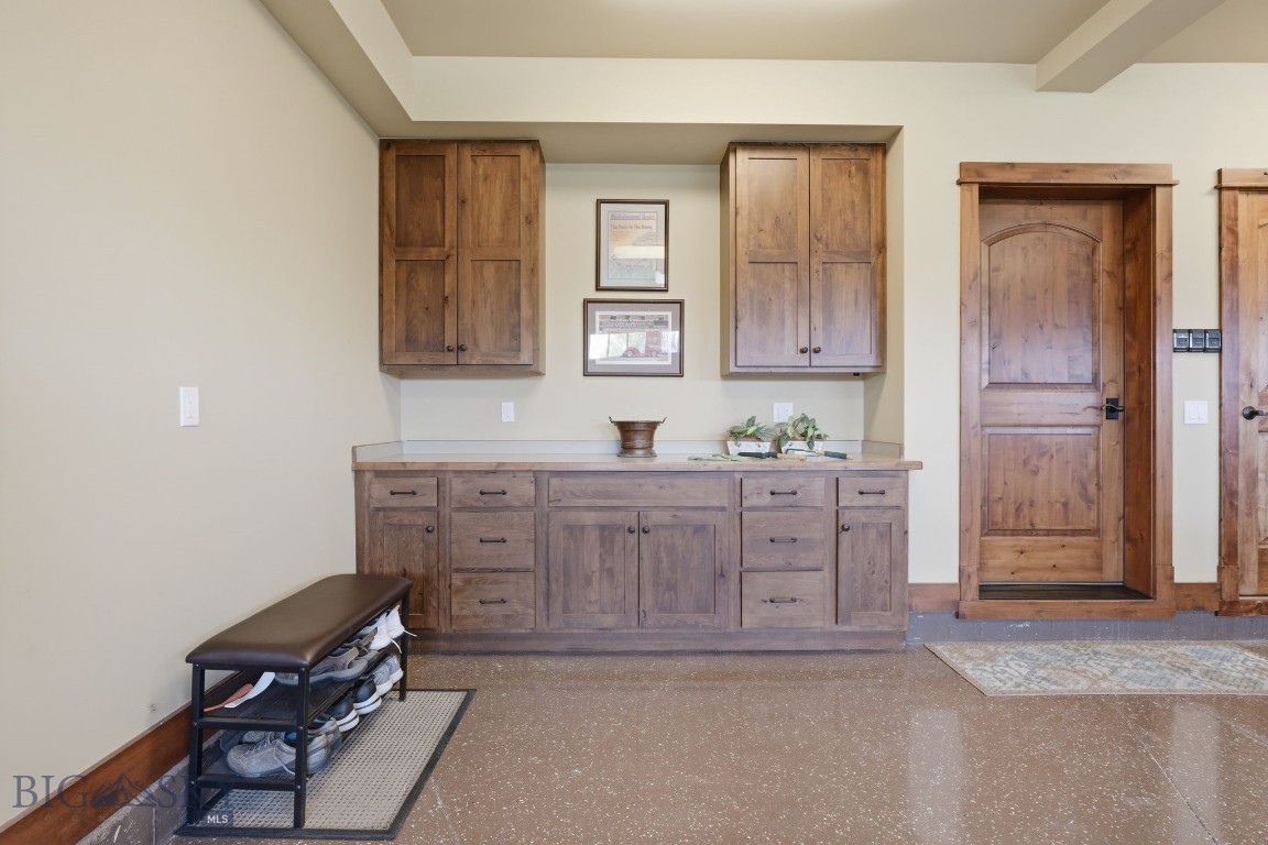 515 Black Bull Trail
