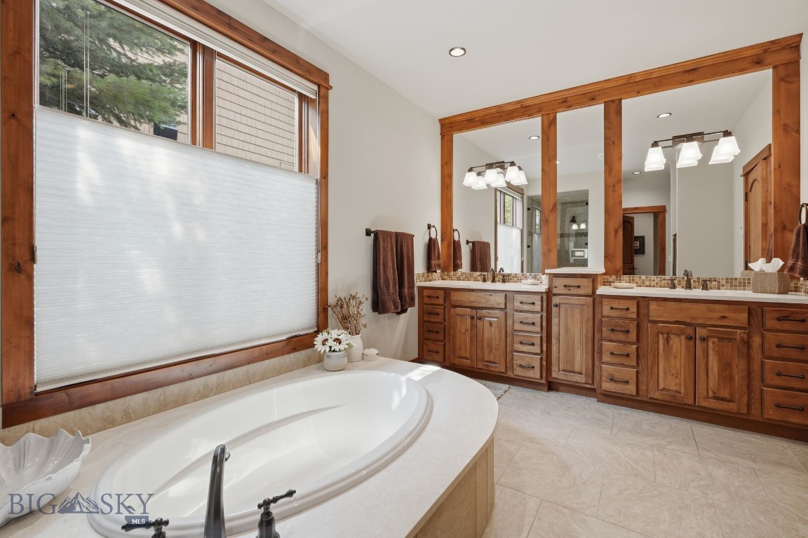 515 Black Bull Trail