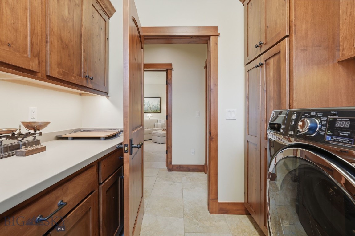 515 Black Bull Trail