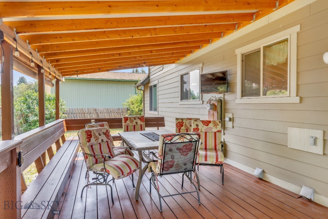 312 N 22nd Avenue