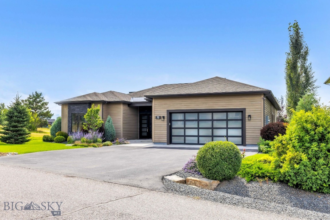 75 Balmoral Trail