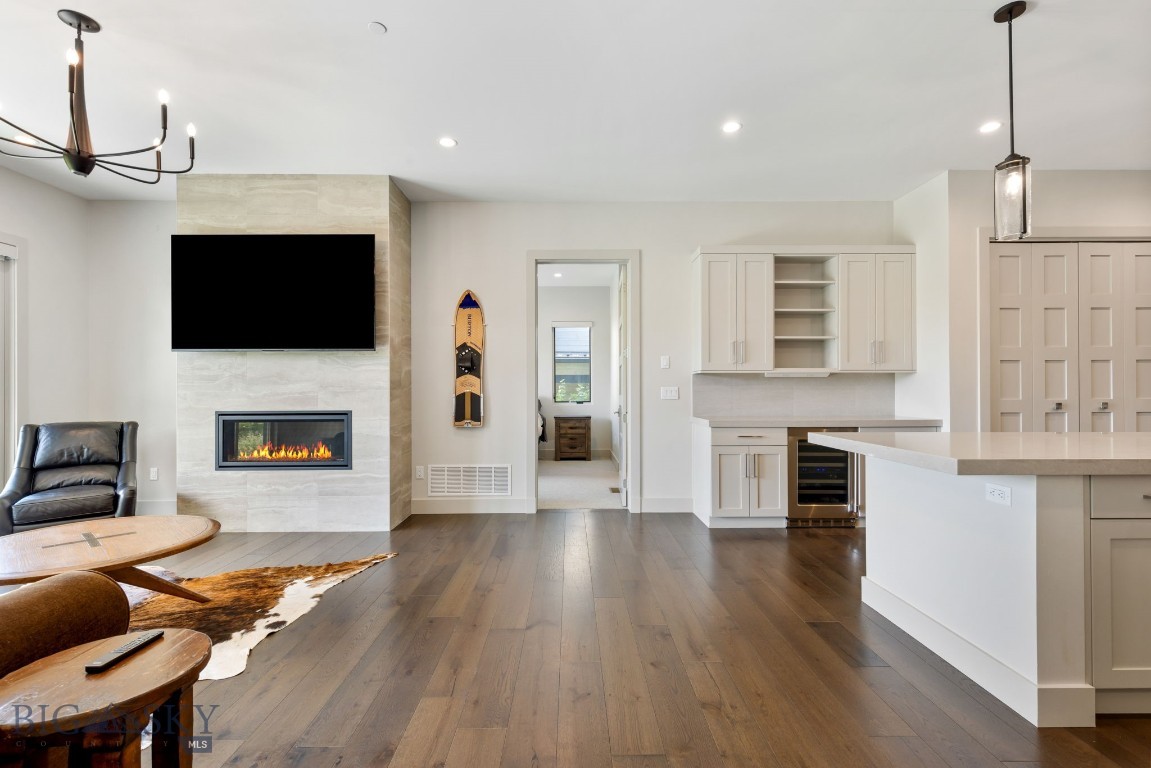89 Balmoral Trail B