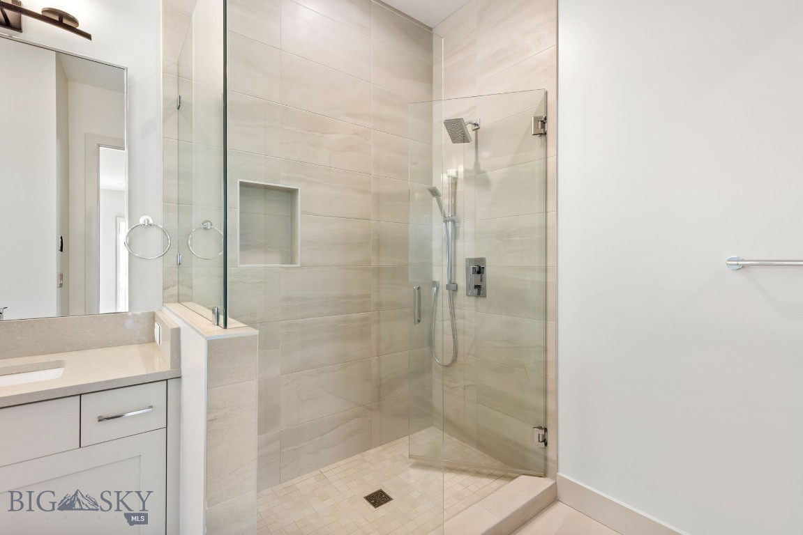 89 Balmoral Trail B