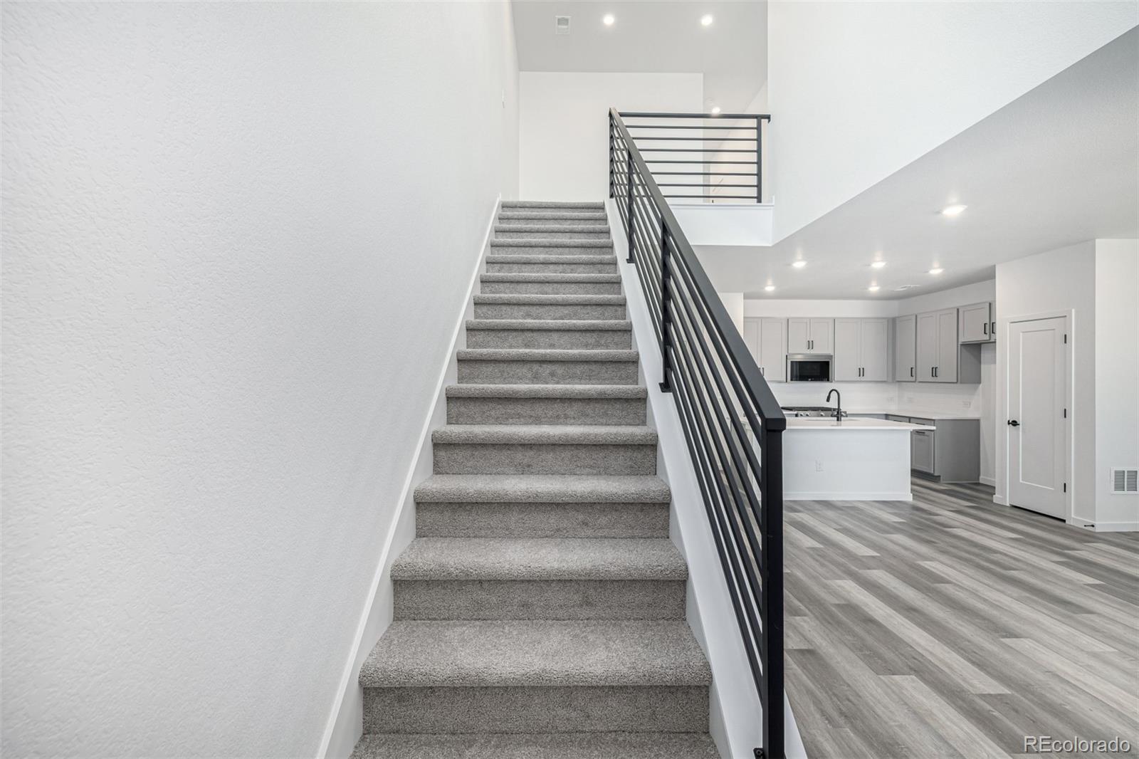 5688 N Killarney Court