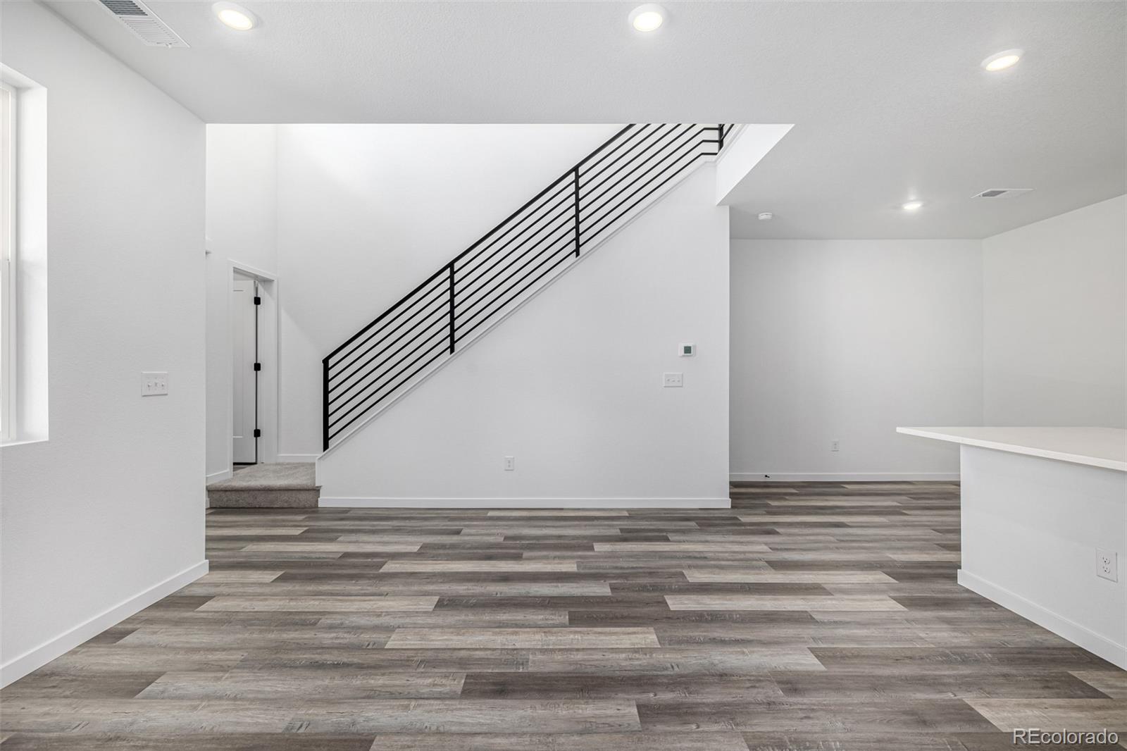 5688 N Killarney Court