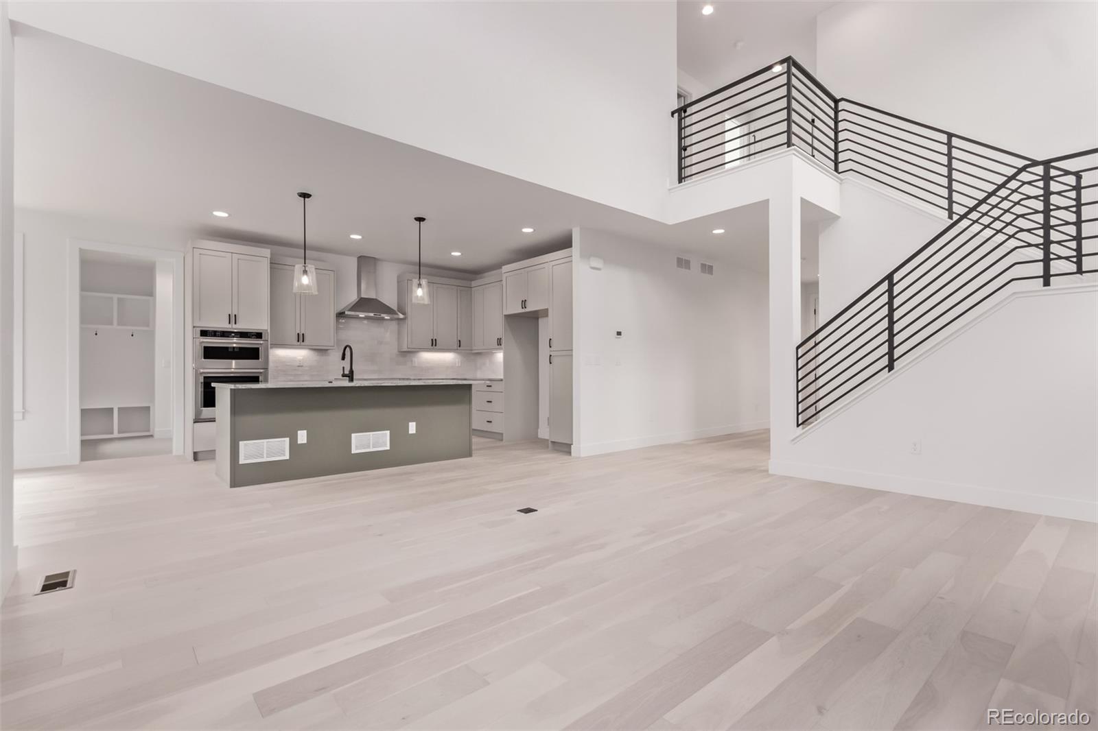 5608 Grandville Avenue