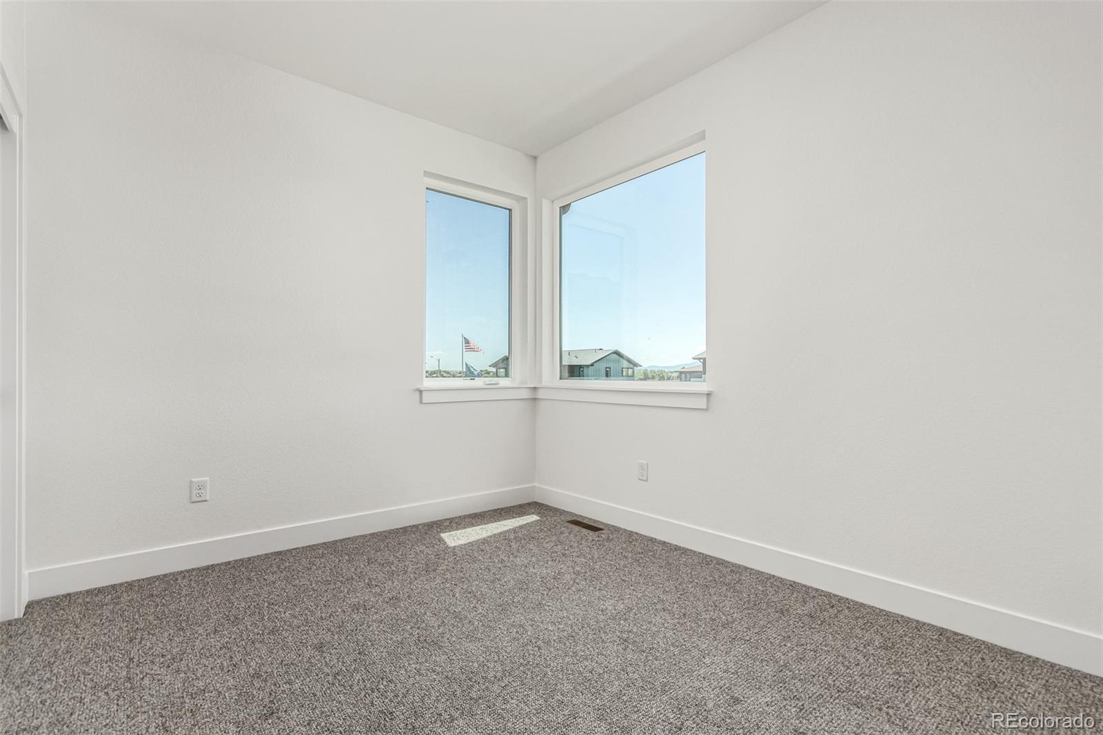 5584 Moosehead Circle