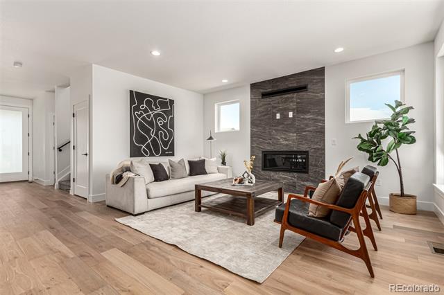 5584 Moosehead Circle