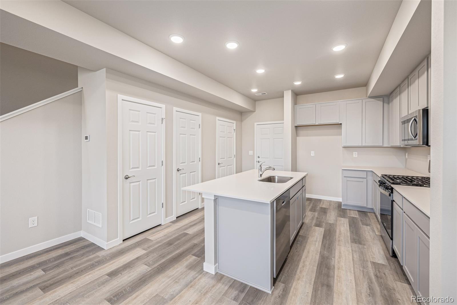 2899 E 103rd Drive