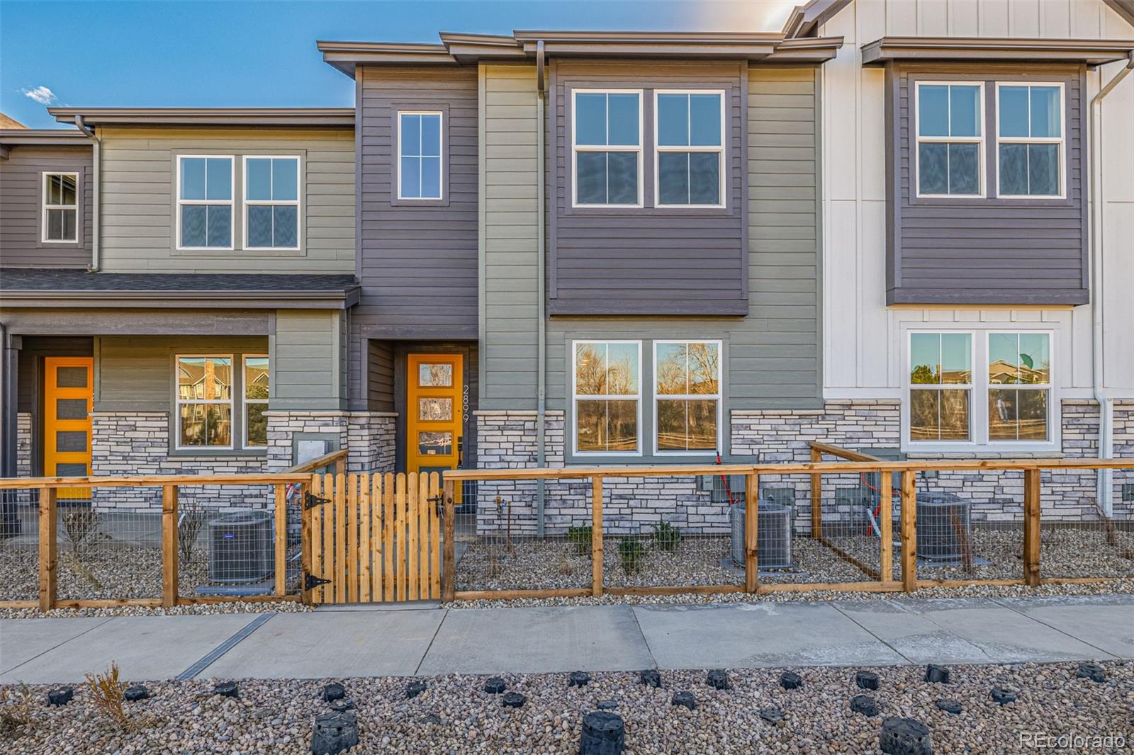 2899 E 103rd Drive