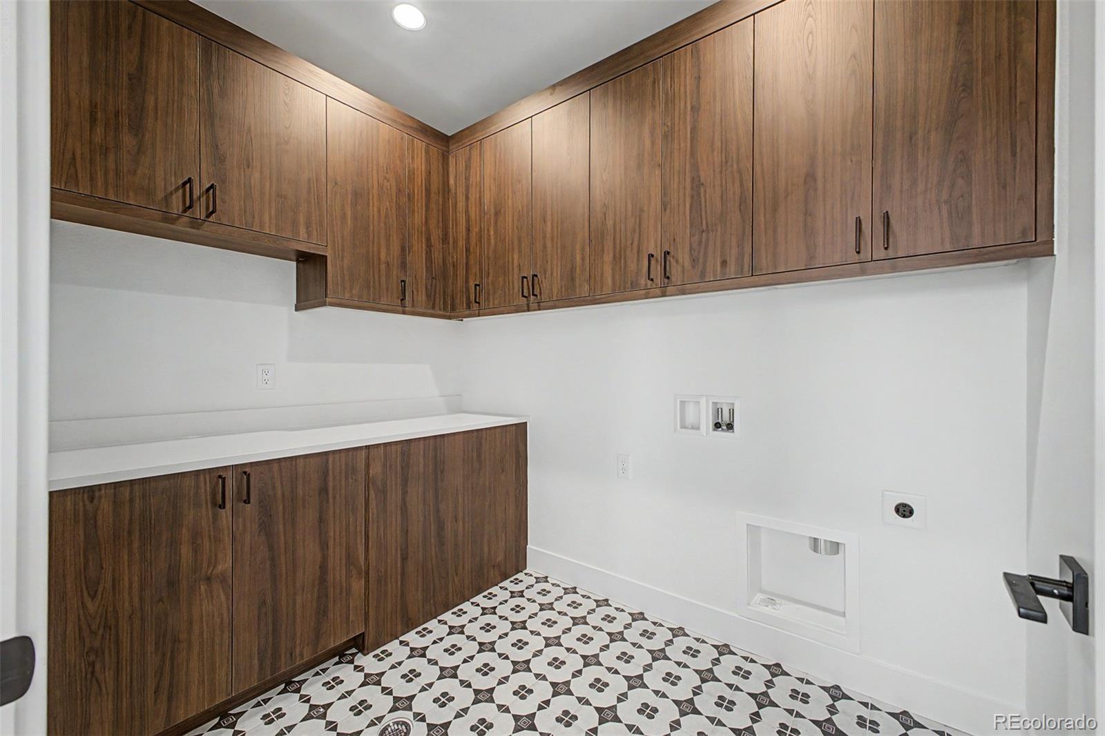 5588 Moosehead Circle