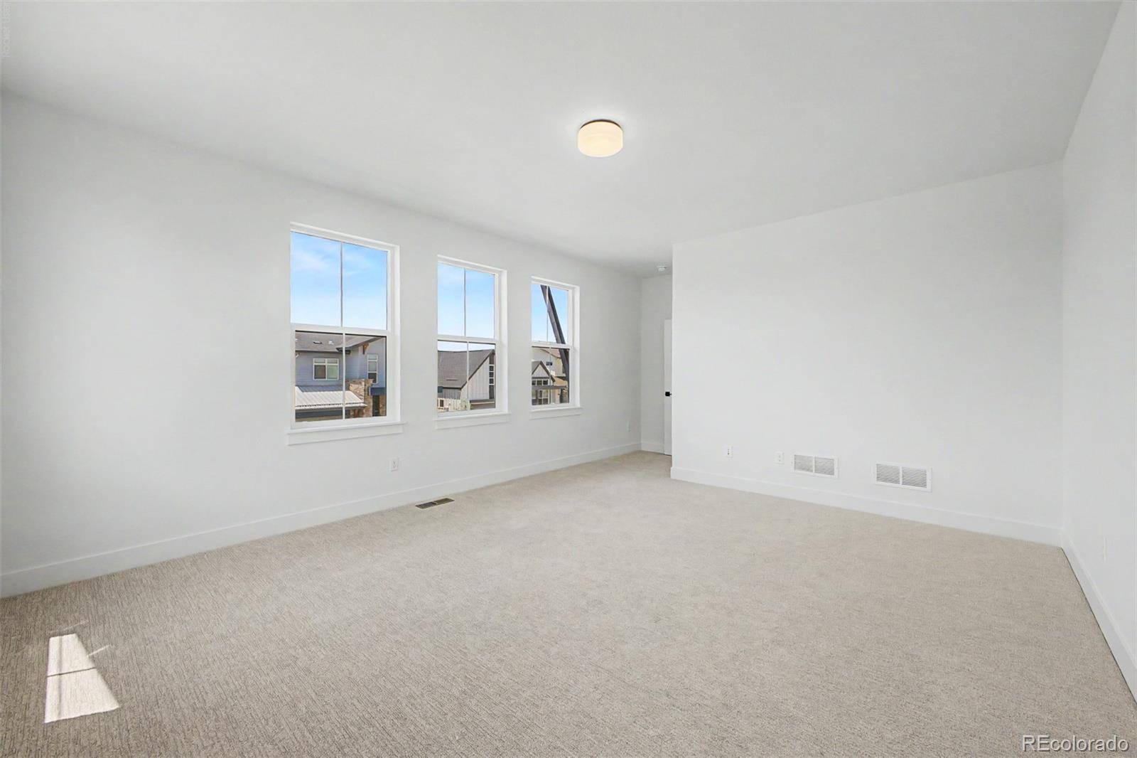 5588 Moosehead Circle