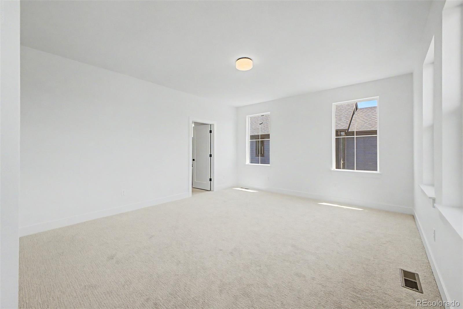 5588 Moosehead Circle