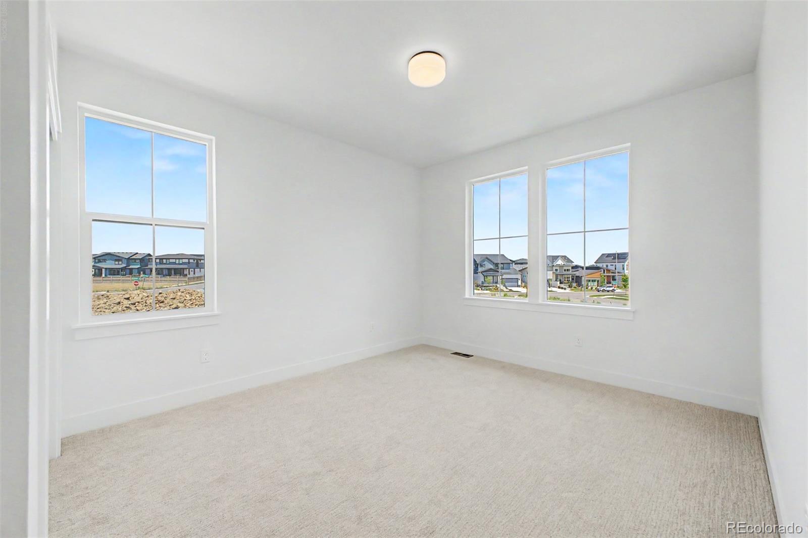 5588 Moosehead Circle