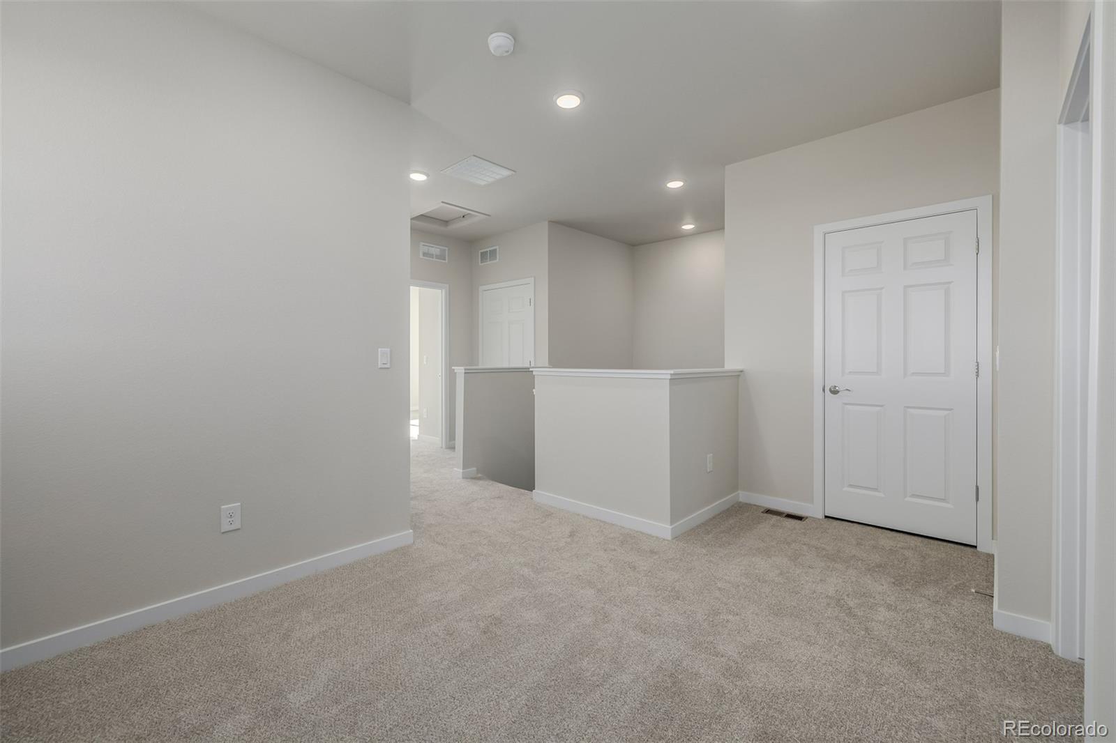 2919 E 103rd Drive