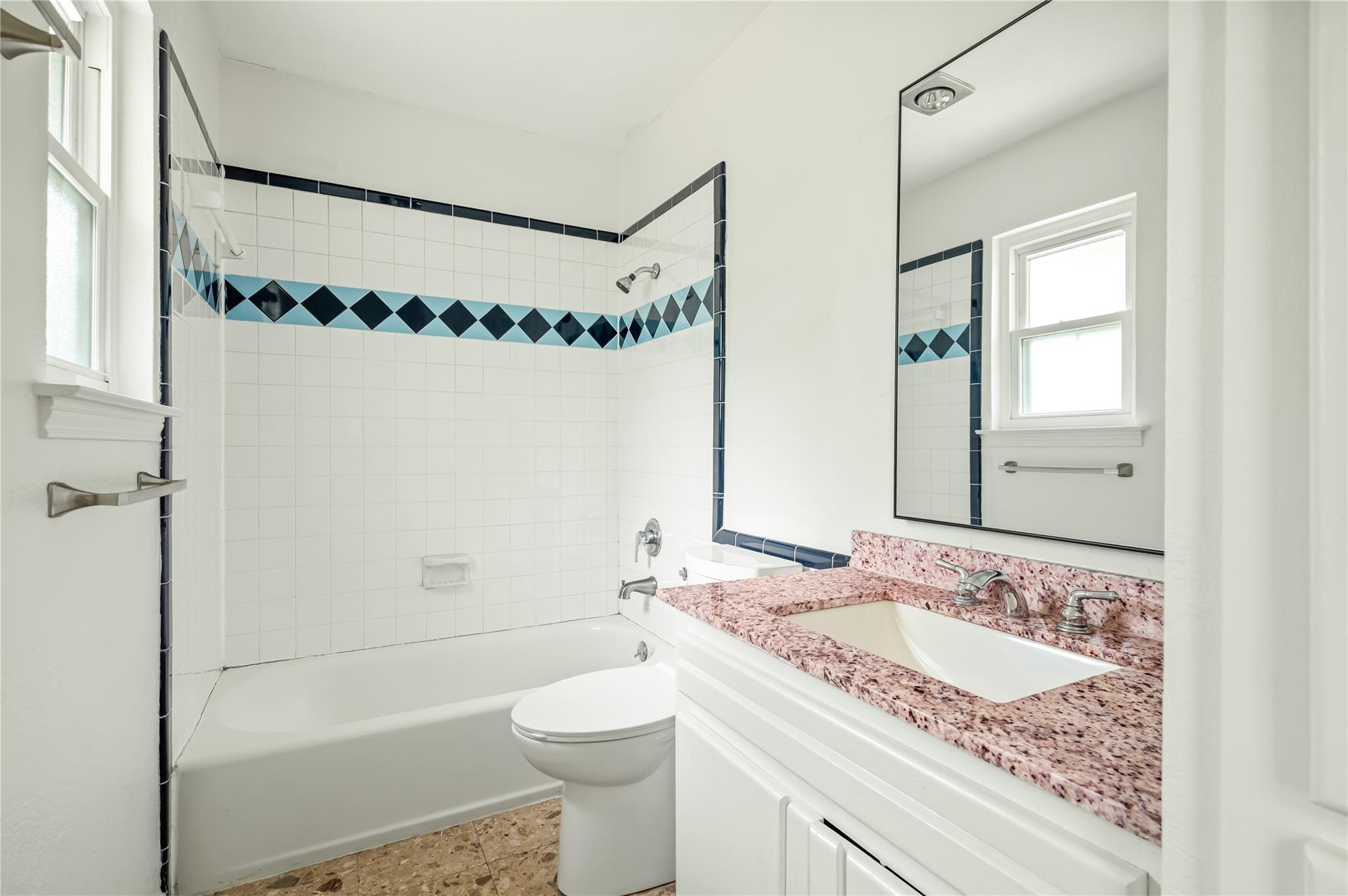 304 Clearsky CIR